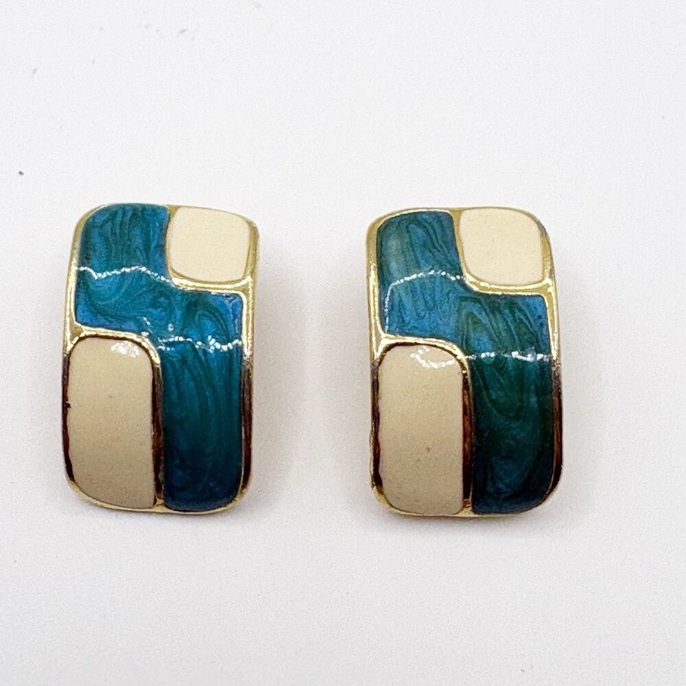 Vintage Classic 80s Turquoise Cream Enamel Gold Tone Clip On Earrings Chunky